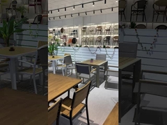 Sedie di salotto all'aperto della spiaggia