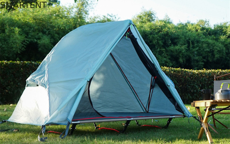 Esplora l'aria aperta con le nostre tende da campeggio all'aperto 200*120*95CM Blu 210D Polyester Oxford Tent Cot con letto da campeggio pieghevole fornitore