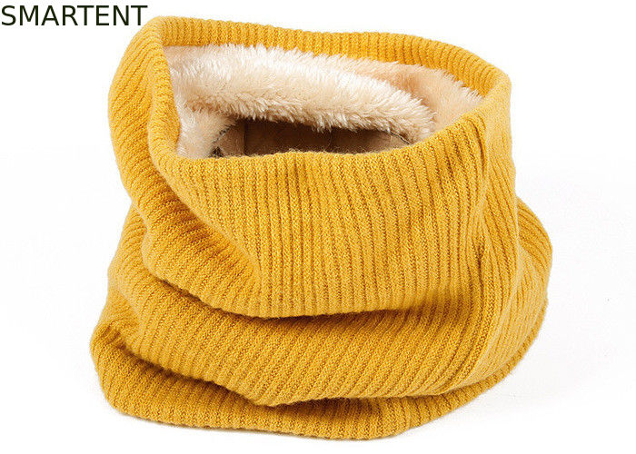 Doppio strato Eco Friendly Giallo RPET Collare a maglia Involucro più caldo con velluto fornitore